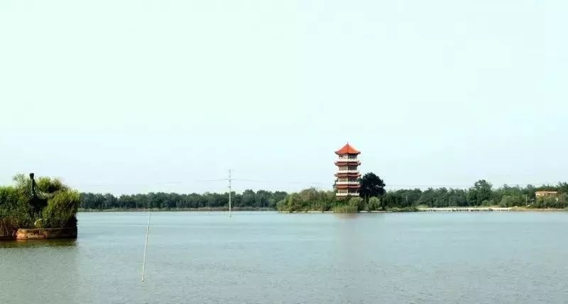 颍州西湖黄坡湖巢湖一起欣赏一下部分湖泊美景湖泊是江河水系的重要