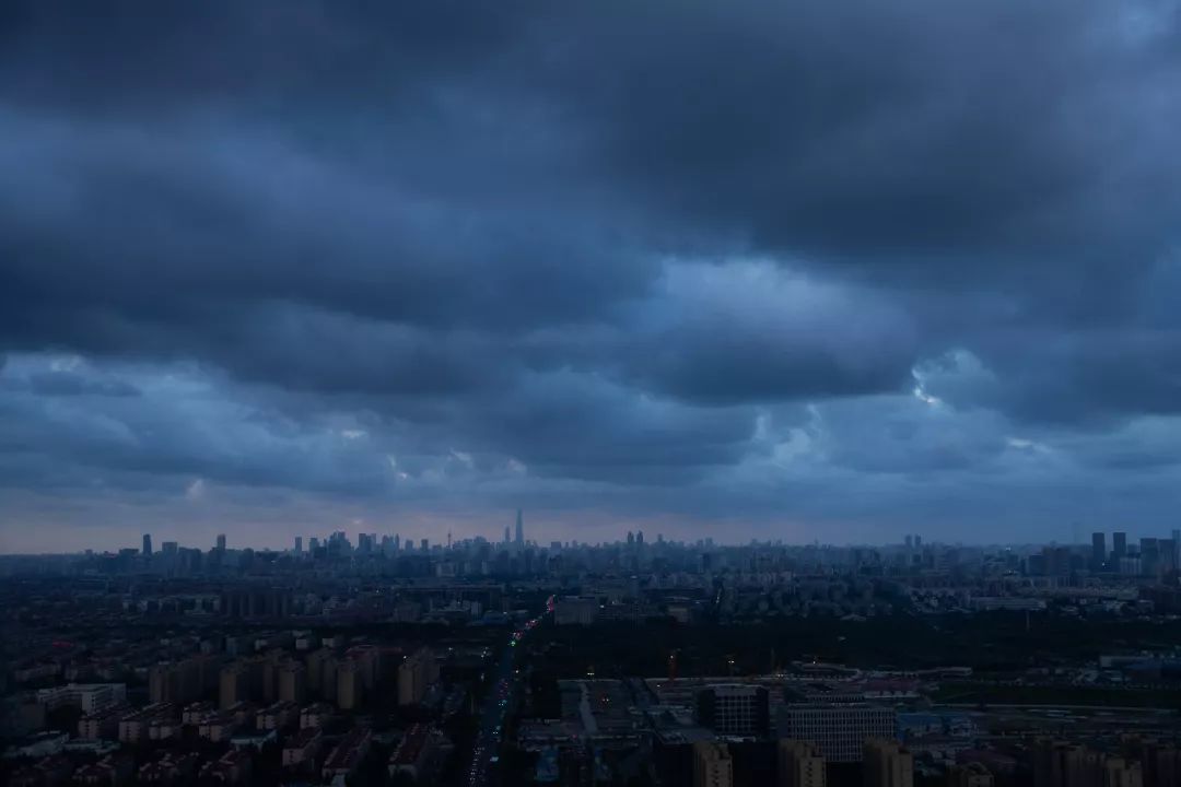 【天气】台风最新位置图在此!下半夜起大到暴雨,阵风可达9-10级