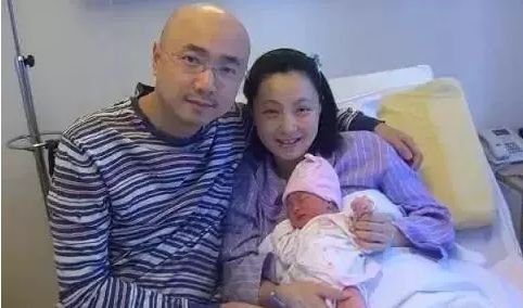 陶虹徐崢雙雙出軌？！從模範夫妻到開放式婚姻，他們兩口子其實是各過各的？ 娛樂 第8張