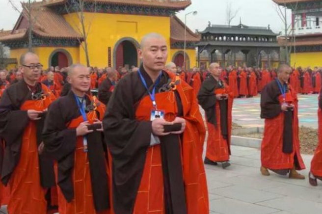 释昌庭法师在山西永庆寺受三坛大戒.