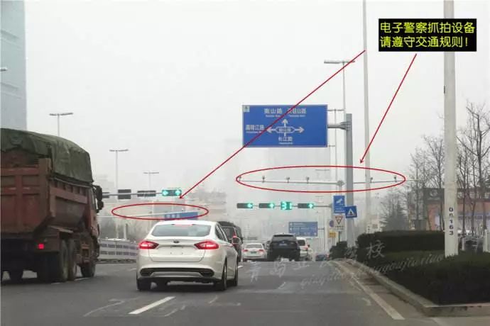 天博体育官方网站东莞揭秘！司机常犯的6种错5类电子如许抓拍！(图1)