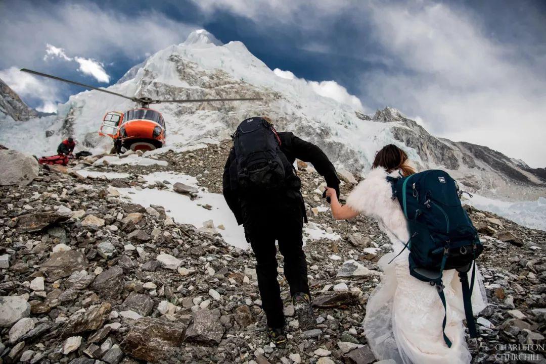 登山婚纱照_登山图片微信头像