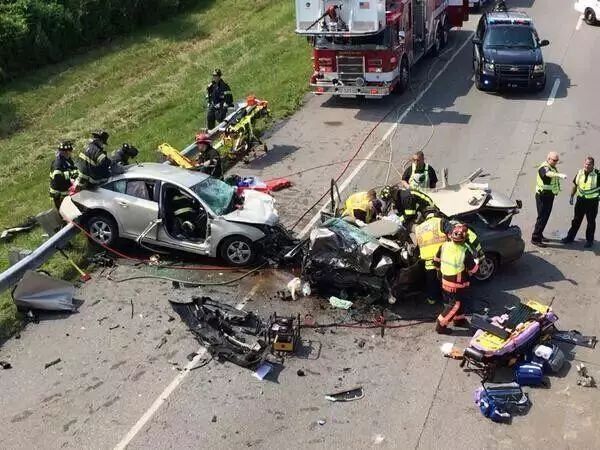 汽车 正文  无驾驶证车辆出事故,保险公司是免赔的,所以发生交通事故