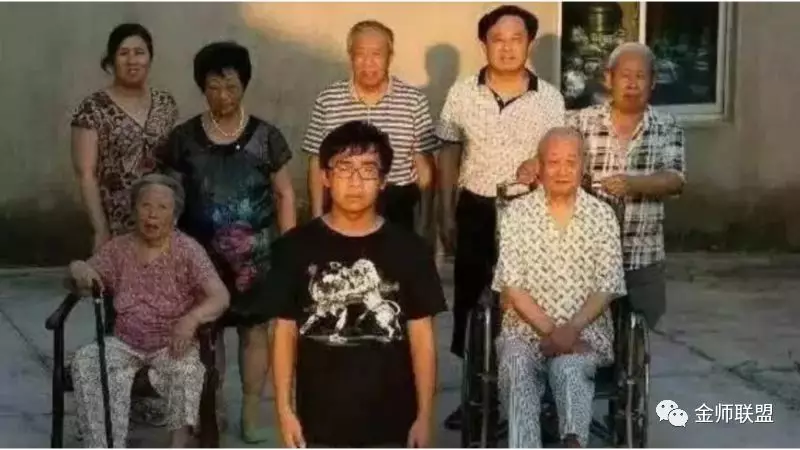 “当你老了，谁来养老” 第一篇：中国养老现状及对我们的影响