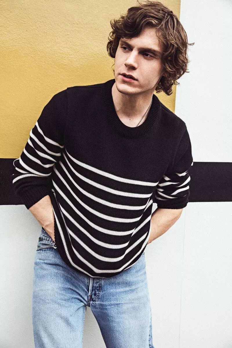 evan peters|快银小天使最新杂志写真 英伦文青范儿悠闲享人生