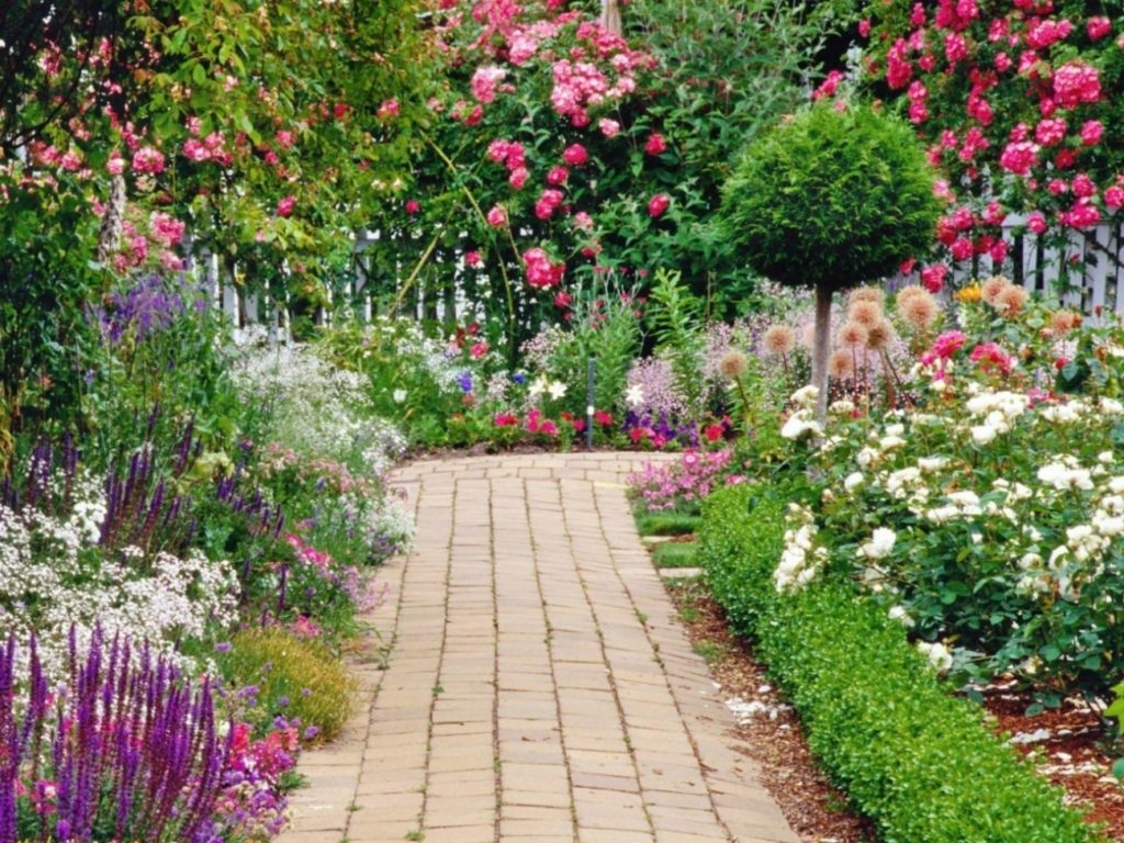 12个庭院"花园设计"案例,任凭春来秋往,都是惬意时光!
