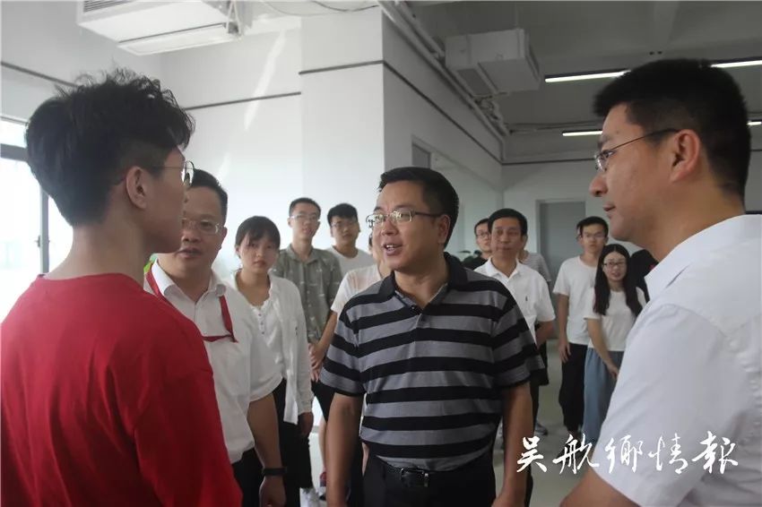 福州新区长乐功能区管委会常务副主任晁旭,副区长吴永忠等参加活动.