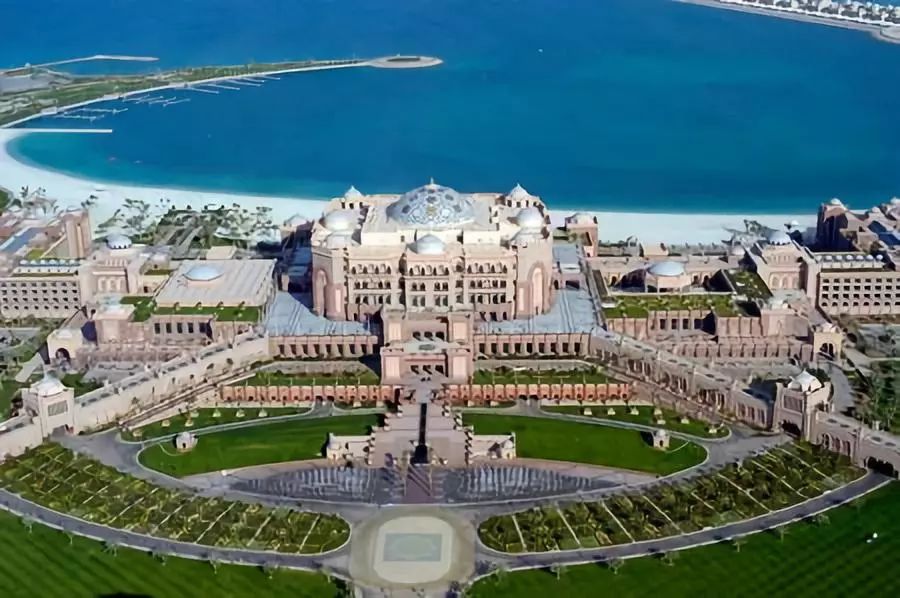 世界唯一八星级酒店豪华之至阿联酋皇宫酒店