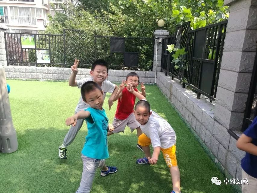 【班級掠影】濟南市歷下區卓雅幼兒園大班：和夥伴在一起 生活 第42張