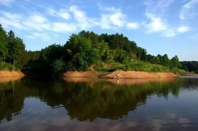 除了美景,还可以感受人文哦~綦江丁山湖出行tips美食:綦江北渡鱼