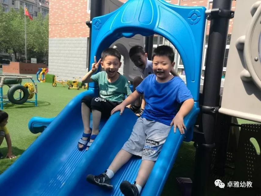 【班級掠影】濟南市歷下區卓雅幼兒園大班：和夥伴在一起 生活 第39張