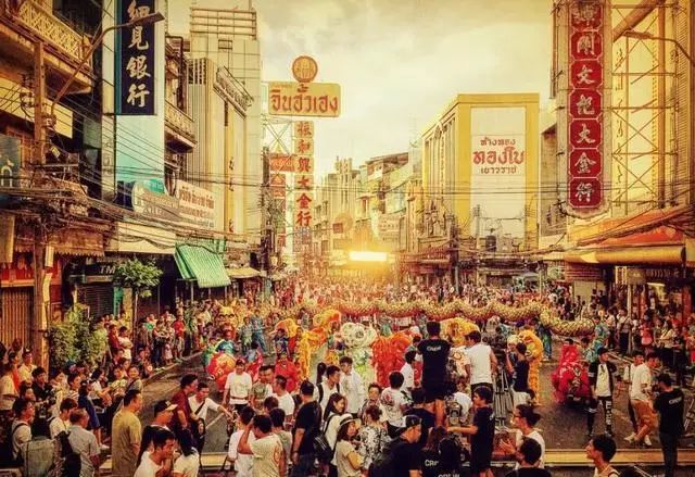 在2017年,泰国的国际游客达到创记录的3538万人,相当于泰国人口的