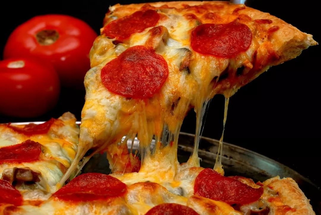 原来Pizza不念披萨!正确的发音是这样的