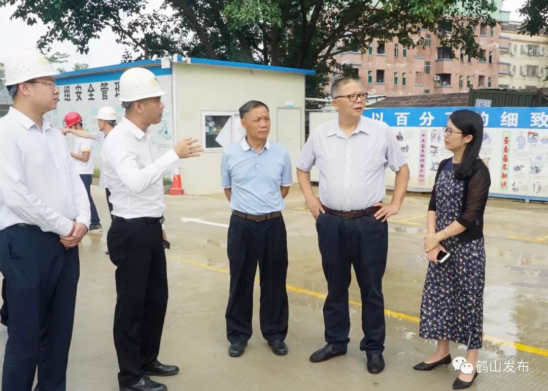 江门市领导胡钛到鹤山察看工业大平台建设等项目还跟伍书记谈了这件事