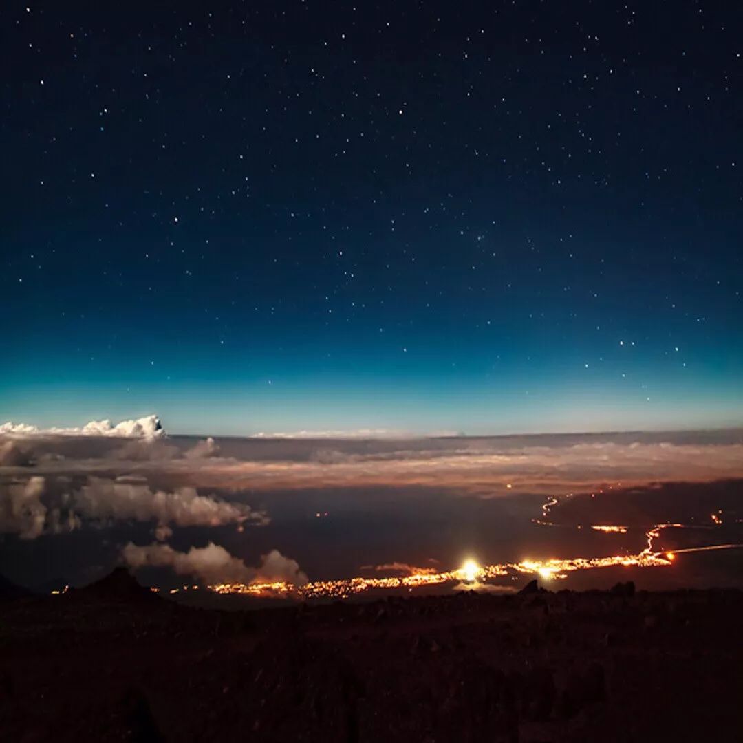 星空图案袜子怎么搭_袜子卡通图片