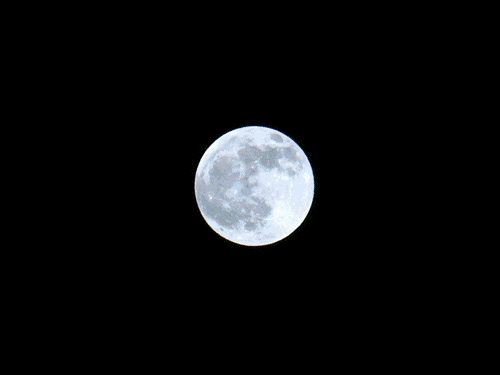 月食,又称为月蚀,是一种 当月球