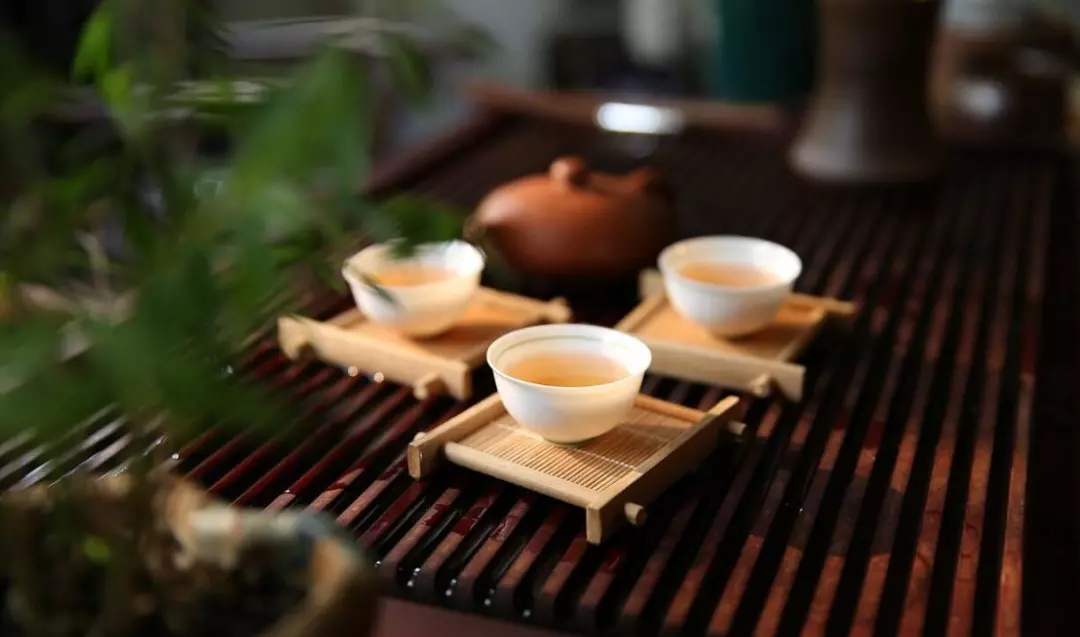 学会喝茶,拥有像茶一样恬淡舒适的人生