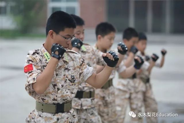 "无问西东,励志清华"中小学生清华特色夏令营-让孩子与众多清华榜样一