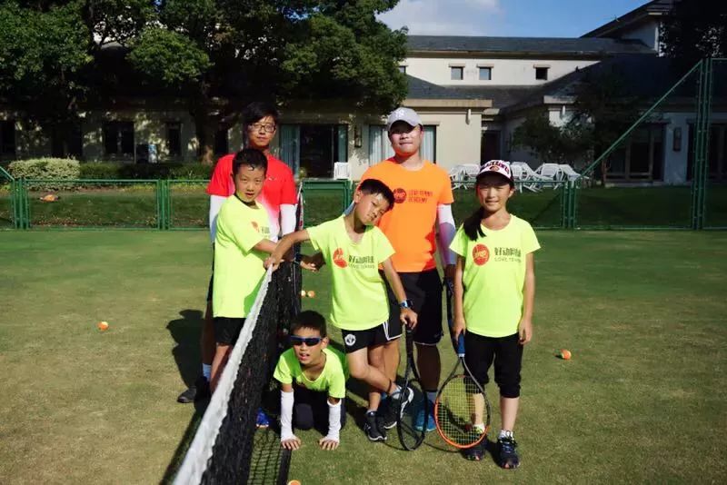 当网球夏令营遇上迪士尼乐园是种怎样的体验？丨上海