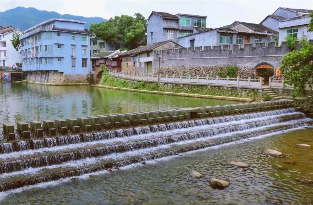 顺溪景区推荐路线:石天窗→爱山亭→东南屏障→云关→仙姑洞→怡心院