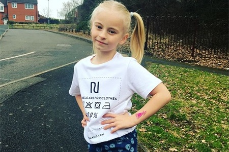 8岁小女孩的健身励志,失去双腿的她,却依然在坚持奔跑