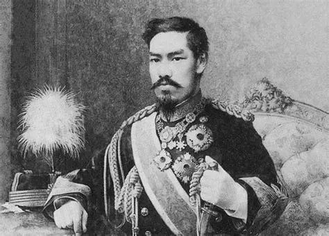 明治天皇：日本唯一的最强大帝