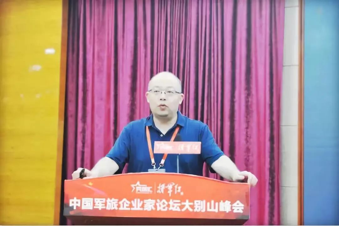 就业创业服务促进会特邀顾问缪启明,武汉科技大学管理学院院长邓旭东