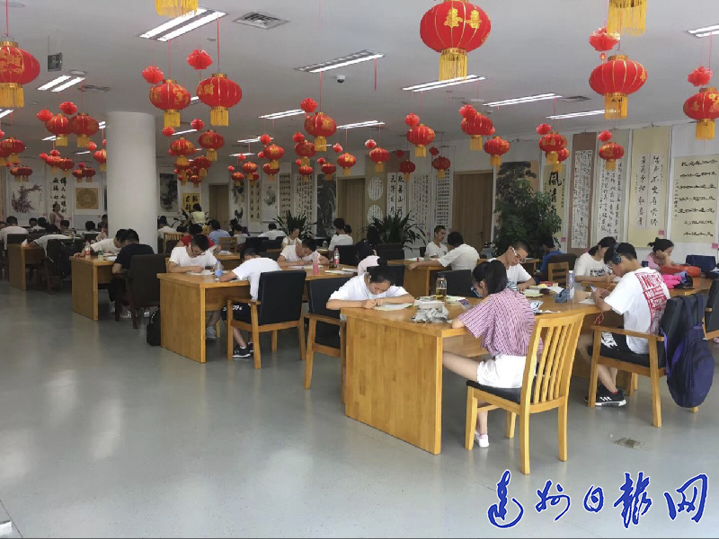 图书馆帮助孩子培养学习兴趣