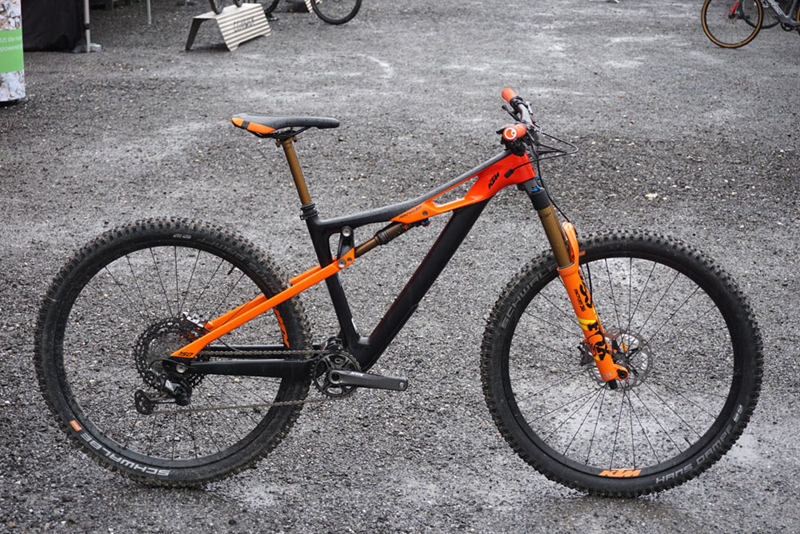 2019 ktm prowler 29er enduro竞赛山地车