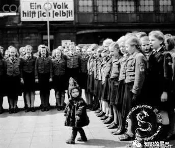 纳粹人种改良计划洗脑无数少女献身只为纯种雅利安人统治世界