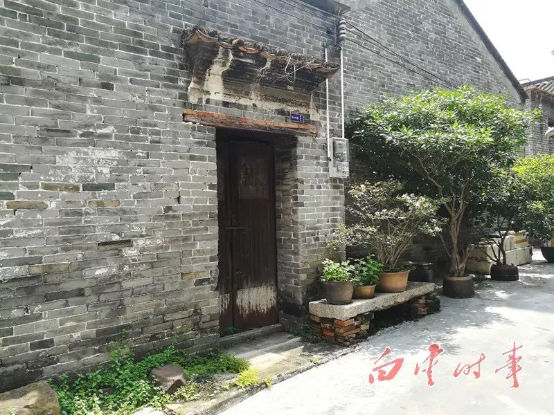 江高镇沙溪村有片古民居间间是青砖还有麻石巷