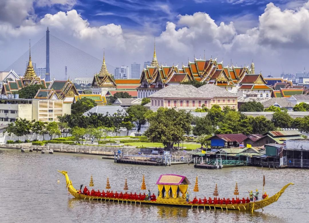 曼谷,泰国首都和最大城市,别名"天使之城",是东南亚第二大城市.