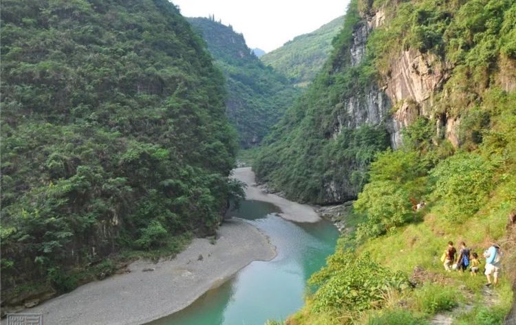 彭水有多少人口_重庆彭水山体滑坡搜救结束 共找到五遇难者遗体(2)