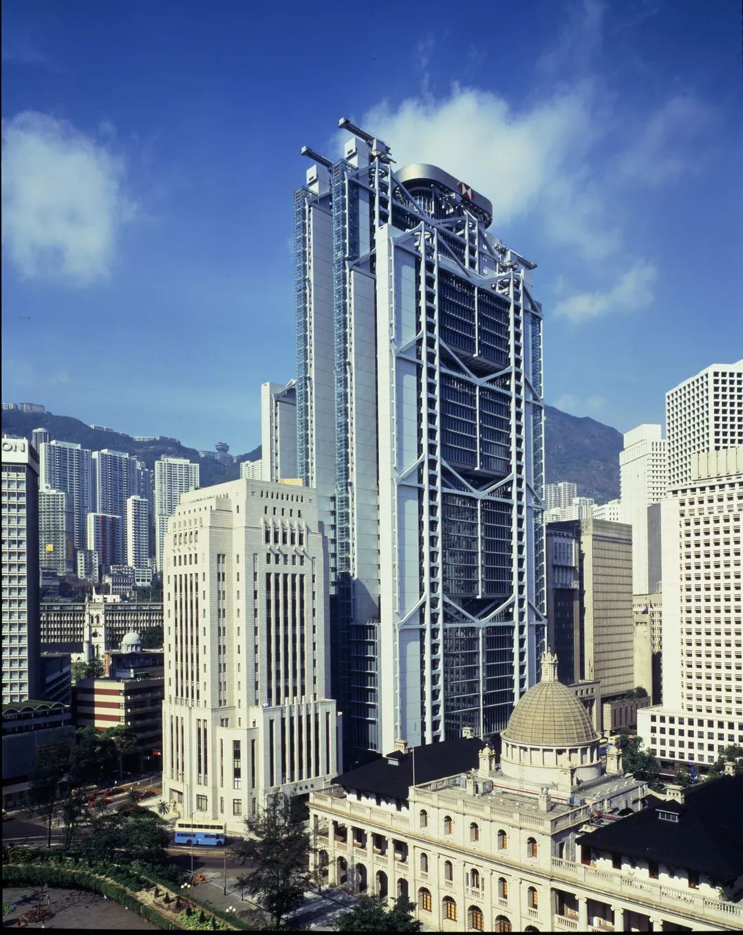 香港汇丰银行总部 ©ian lambot