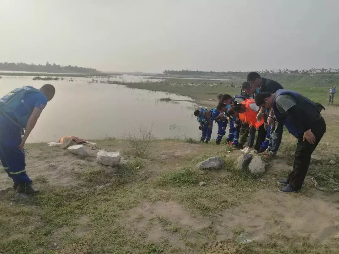 2018073113岁女孩在岗南水库附近游玩时溺亡7月31晚,在平山县岗南水库