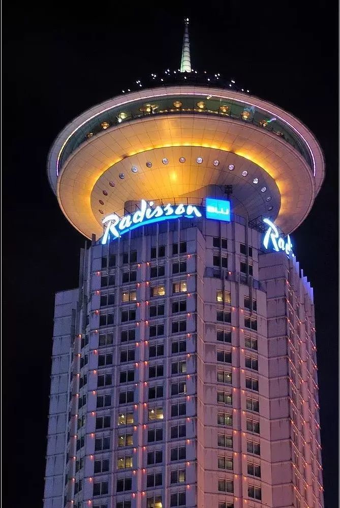 它就是 上海新世界丽笙大酒店