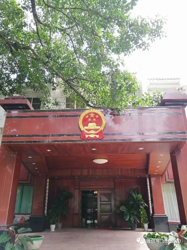 中国驻老挝大使馆  交流与合作