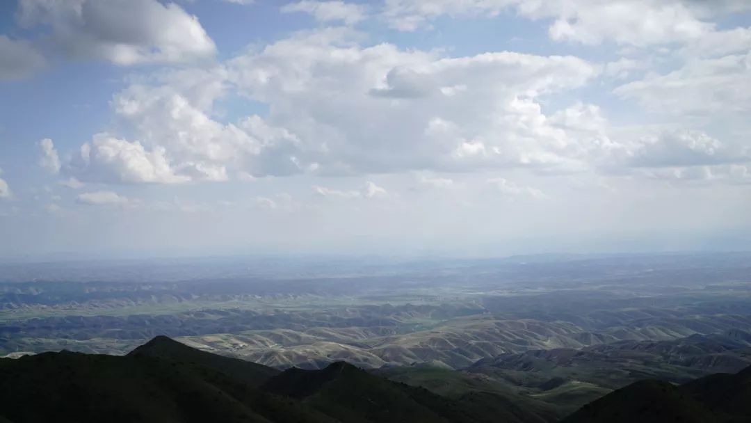 屈吴山潮云寺地址 甘肃省白银市靖远县高湾乡二百户村崔山社附近来源