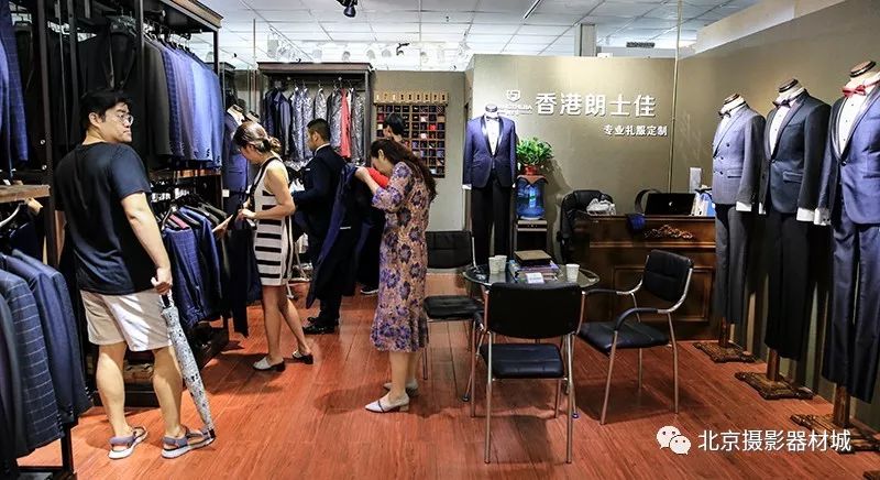 男士不同款式的礼服推荐 香港朗士佳洋服店欢迎您