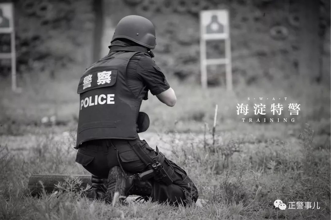 北京特警勇斗"魔鬼",威武霸气,所向披靡!