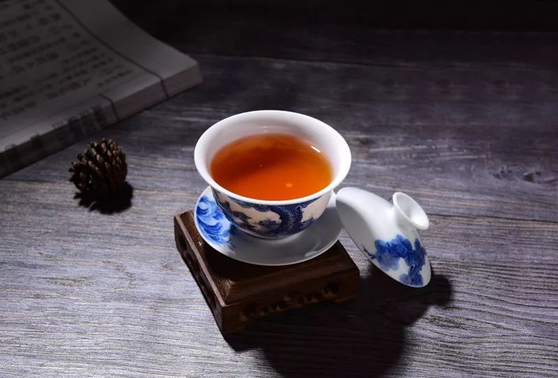 古代人经常说的"一盏茶"的时间,按现在算的话,具体是多长时间?
