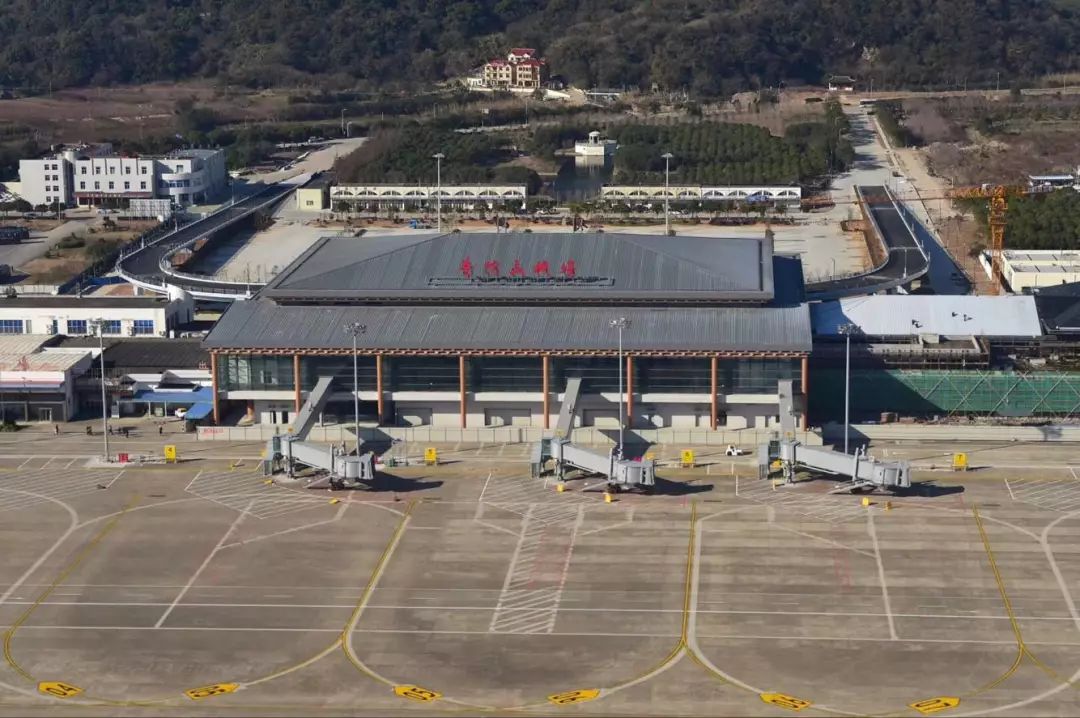 标志着舟山普陀山机场正式步入了现代化,国际化空港运营的新时代,开启