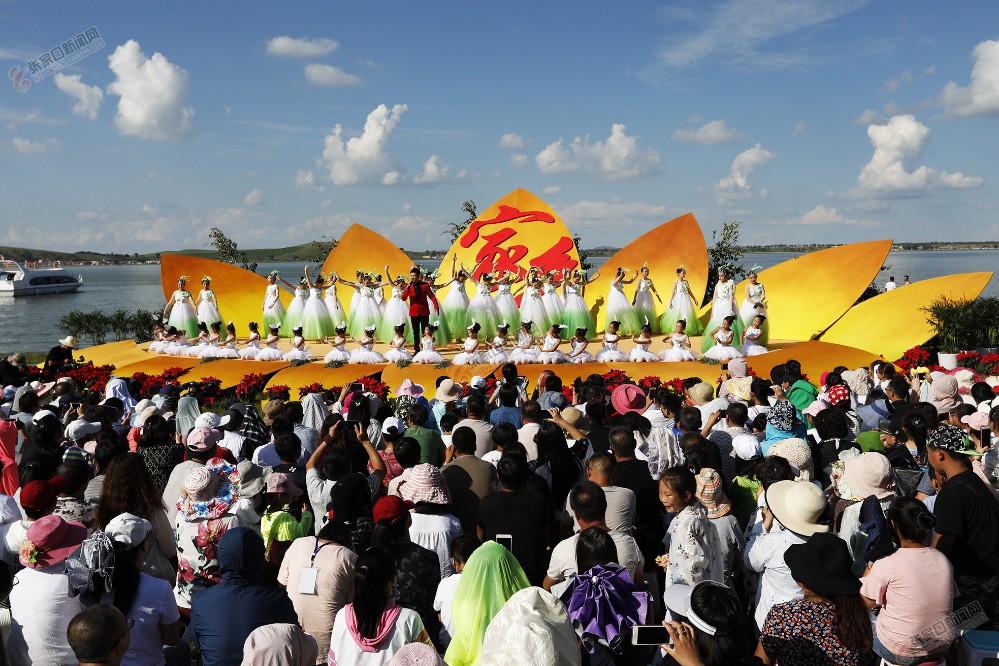 央视《乡村大世界》走进沽源