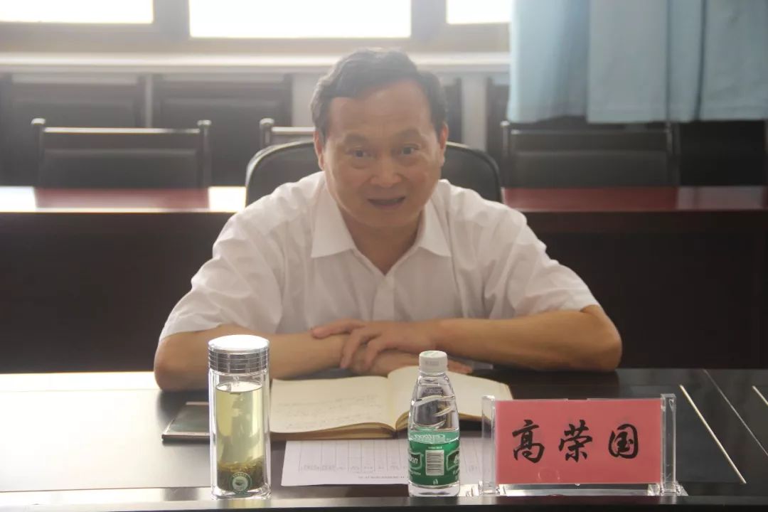 菏泽市副市长高荣国,军分区司令员丁峰一行到菏泽市定陶区人民医院