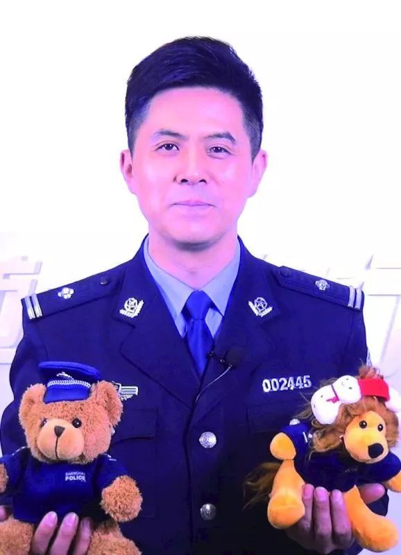 321《防诈骗攻略》新书首发式黄奕警官告诉你上海展览中心少儿馆活动