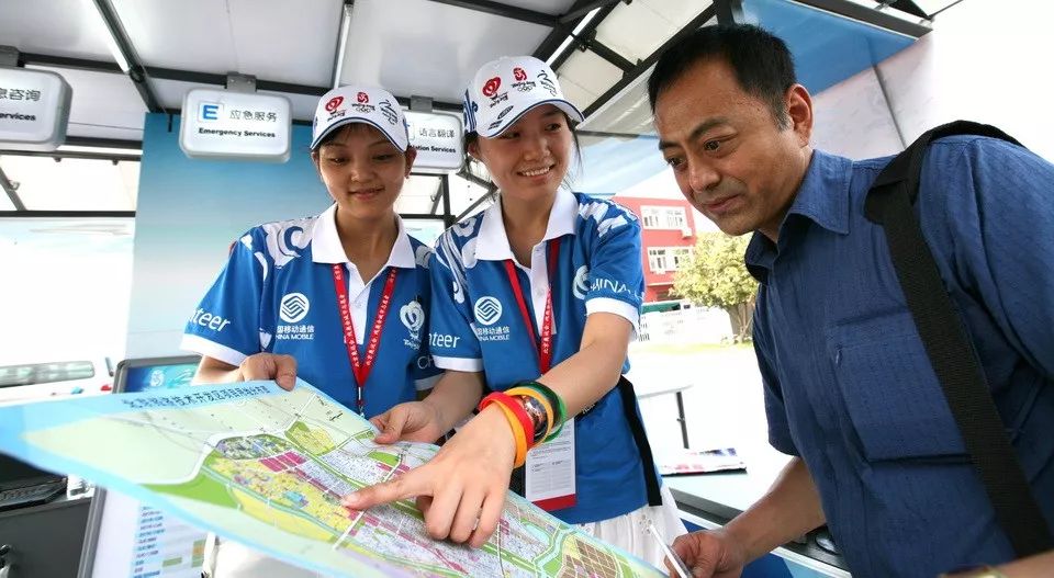 奥运会志愿者来自98个国家和地区志愿者的微笑是北京最好的名片(视频