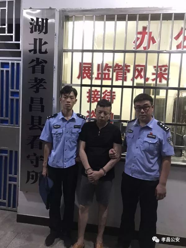 孝昌警方抓获一名开车行窃的惯偷