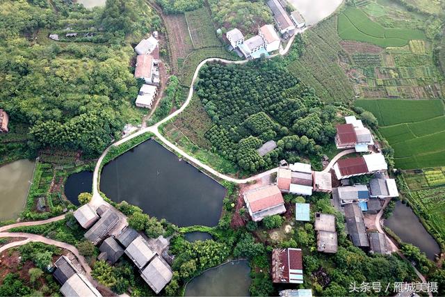 航拍衡阳北大门雨母山镇二塘村田园风光,带给你一种心驰神往的美