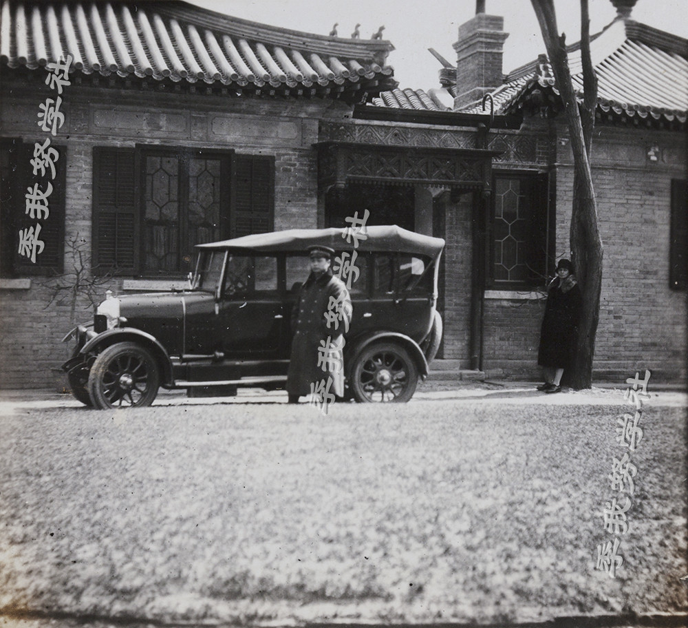 看看民国时期的洋车迷记录上的民国老爷车:托马斯拍摄的北京老汽车