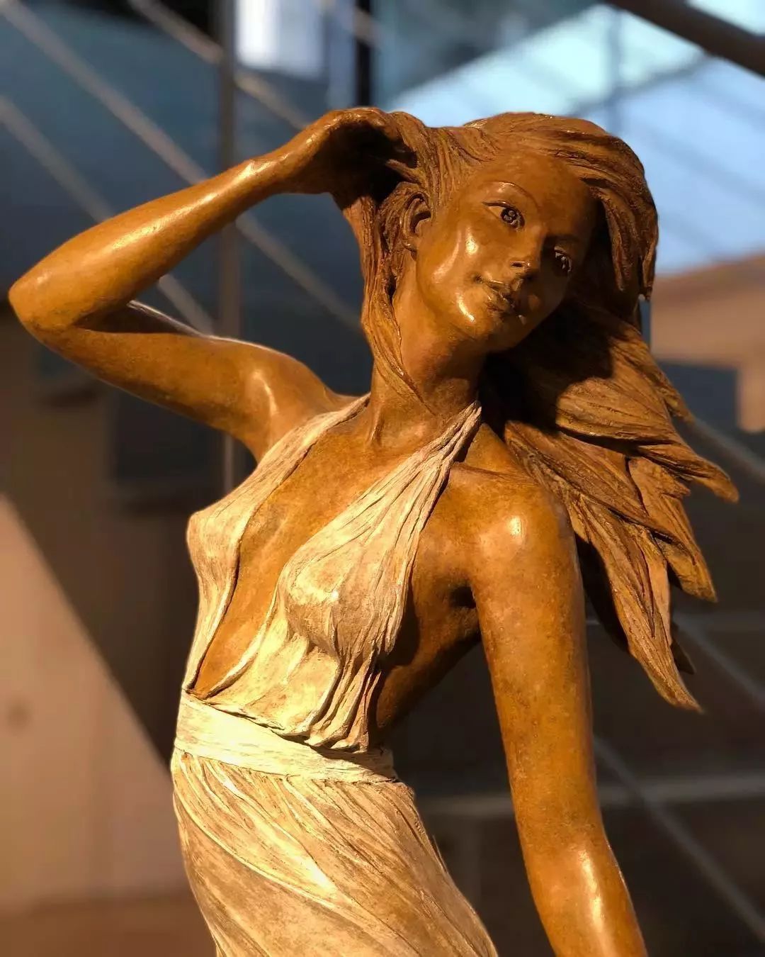 央美才女的人体雕塑神作，精致与性感并存，真的太美了 